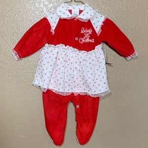 ‎Vintage Lullaby Land baby girl Christmas one piece footies